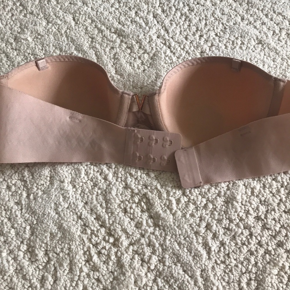 Strapless Bra - Picture 3 of 3